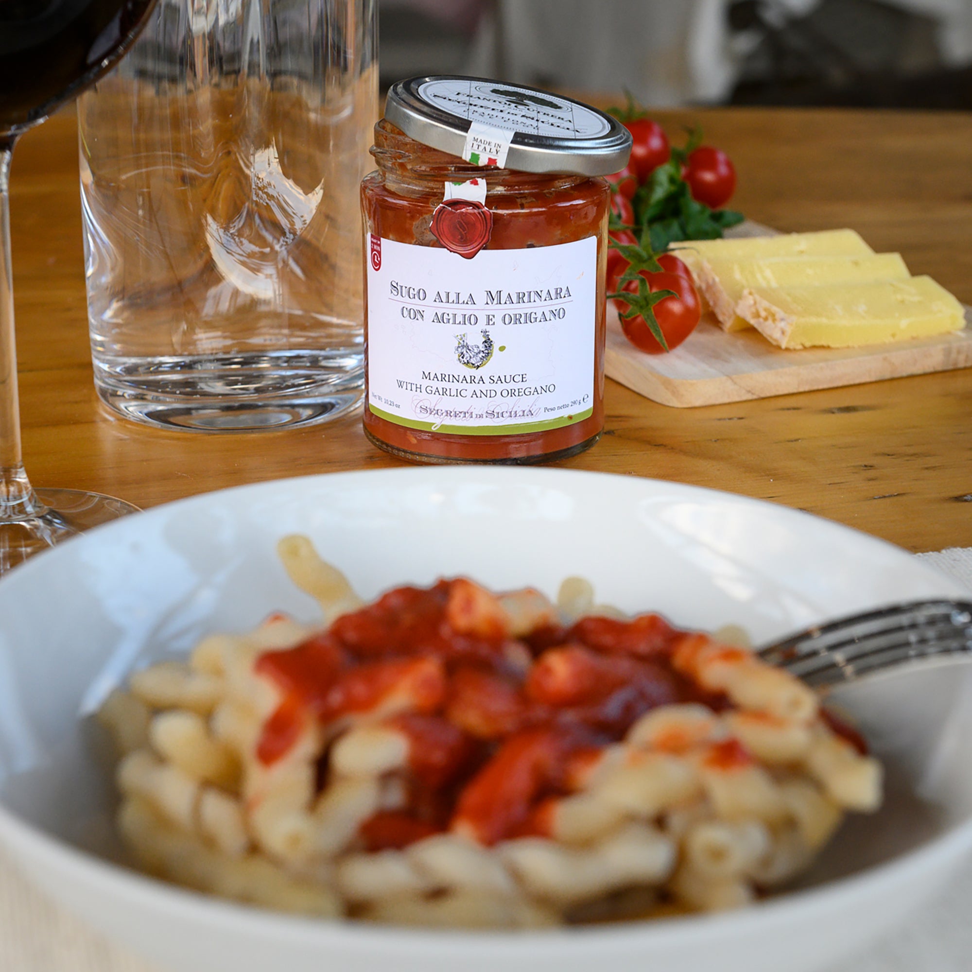 Frantoi Cutrera Garlic & Oregano Tomato Sauce